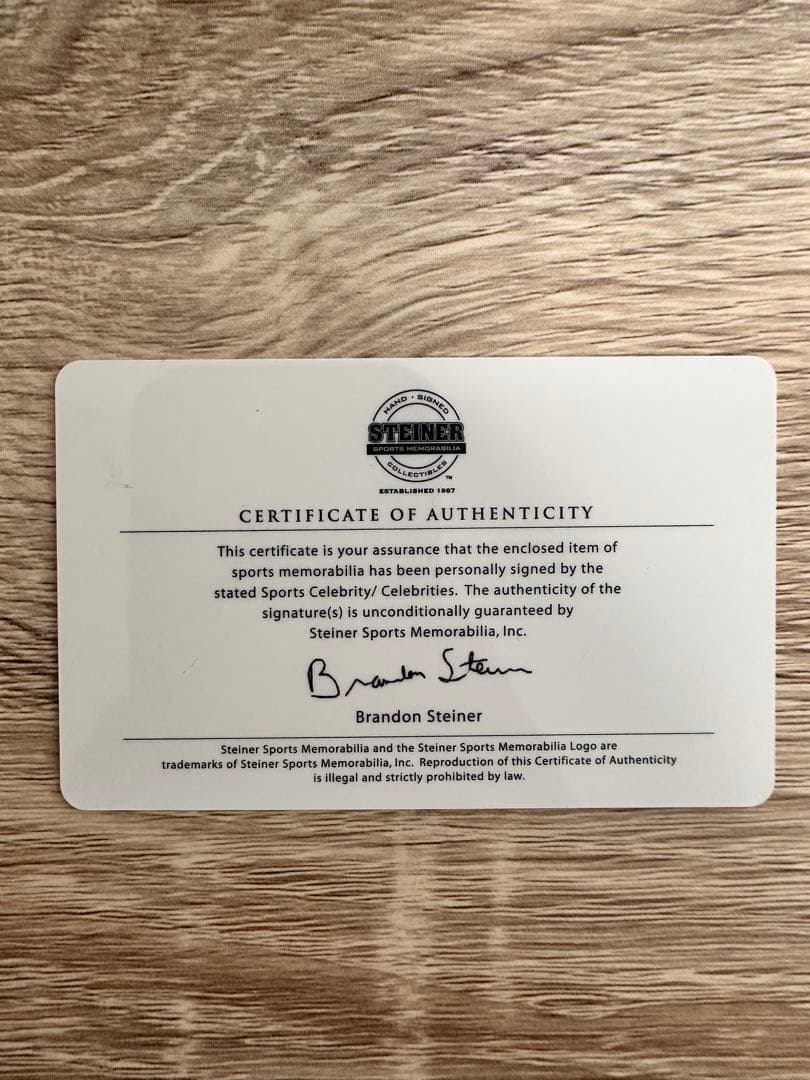 【セール】【額入り】 クレイトン・カーショー選手 サインボール 証明書付き