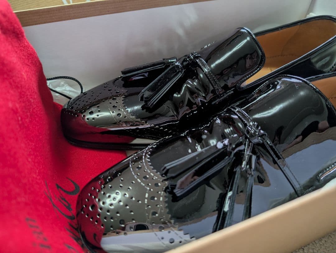 専用！新同品　ルブタン　パテントエナメル　ドレスシューズ　定価23万円