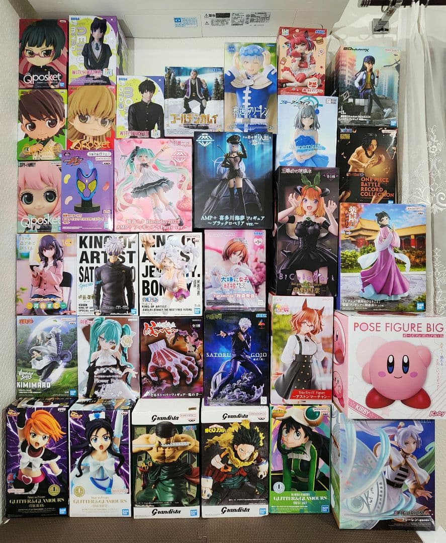 未開封フィギュア33個 美少女系 フリーレン かるび 初音ミク マオマオ