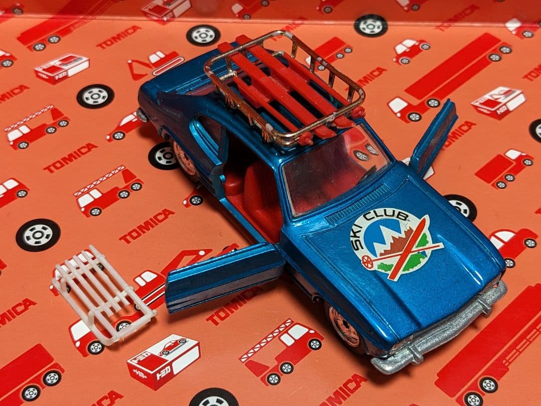 ギスバル フォード カプリ スキークラブ