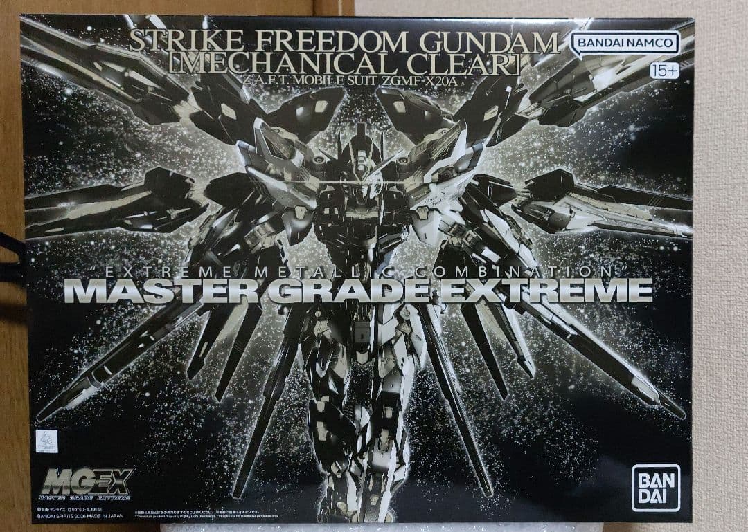 MGEX 1/100 ストライクフリーダムガンダム [メカニカルクリア]　他