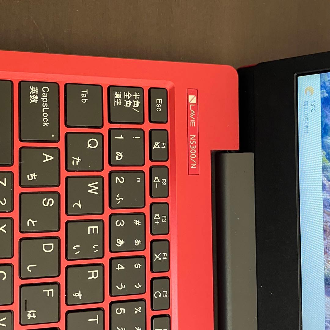 Lavie Win11 8世代i3/RAM8GB/SSD256GB