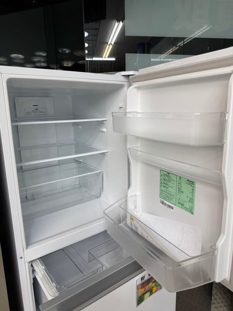 Hisense 大容量 3ドア冷蔵冷凍庫　ホワイト