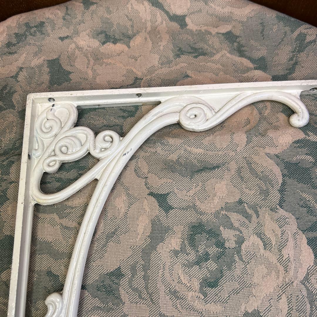 貴重アンティーク エレガントなアイアンブラケット/棚受け/ハンギング アイボリー