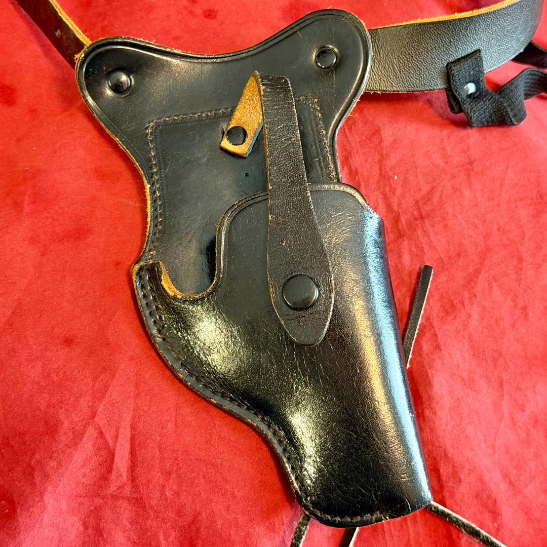 整備済 私服警察官用 革製 ショルダーホルスター スナブノーズ リボルバー 用