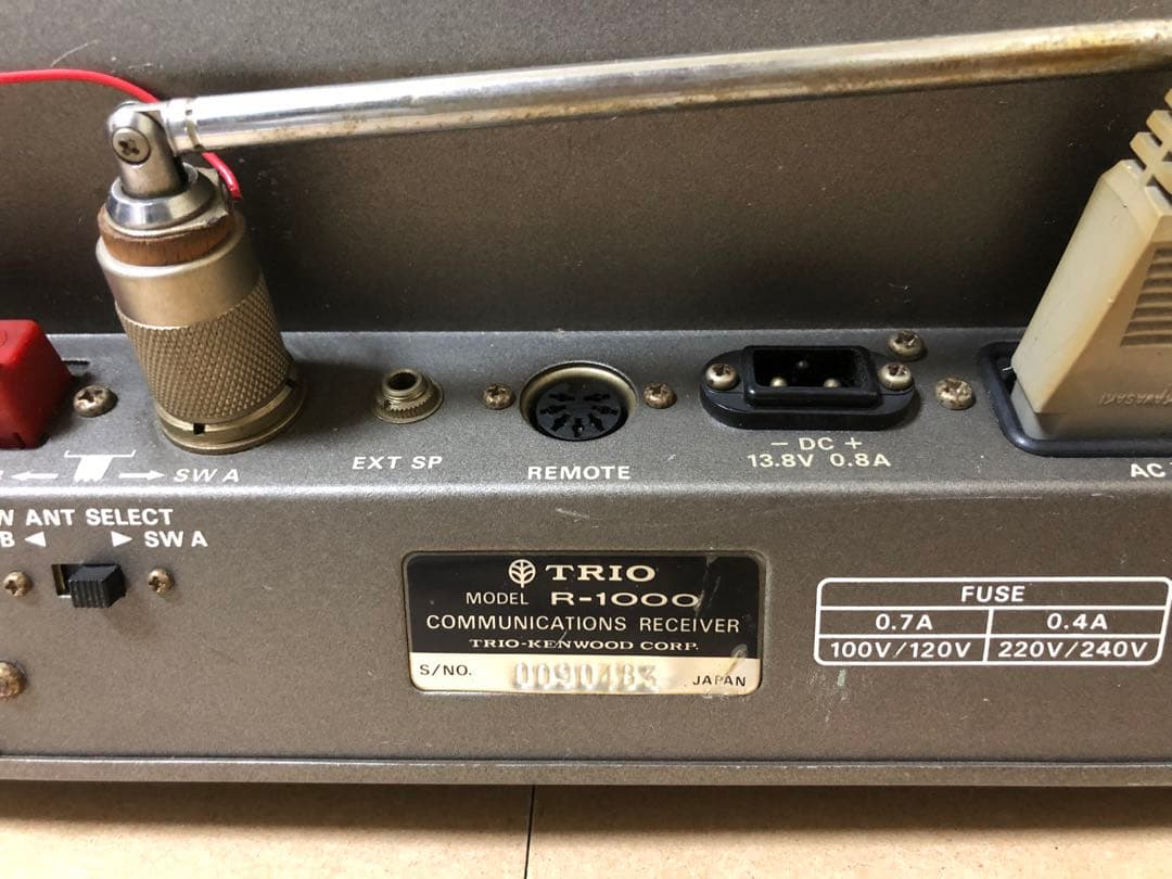TRIO R-1000 通信受信機