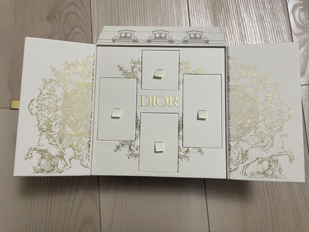 DIOR LE MINI 30 MONTAIGNE ギフトボックス