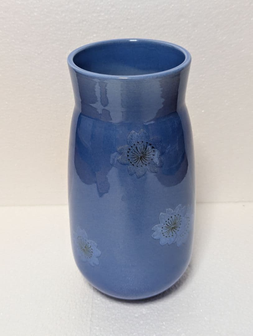 中田一於 釉裏銀彩 花生 淡青 九谷焼 匿名配送