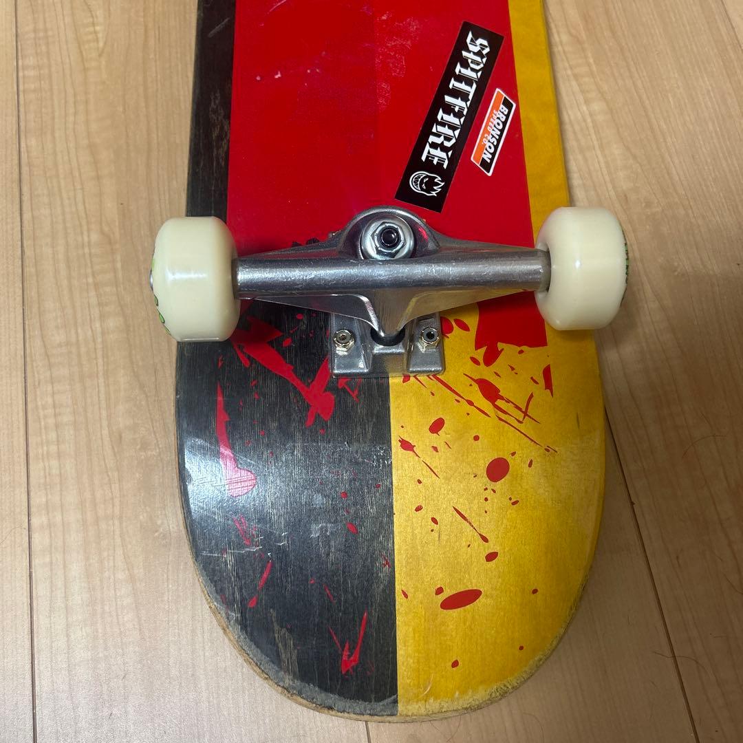 スケボー　コンプリート8.125inch