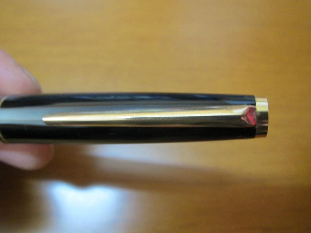 Montblanc 万年筆 221 黒　585　14K