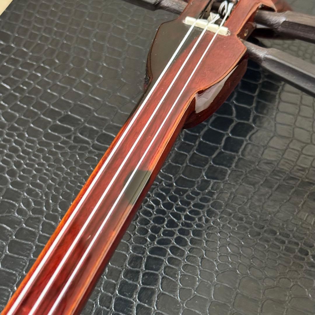 クーリー様■三線■仲嶺盛文■本皮楔(クサビ)張り■カマゴン黒檀■未使用 黒木