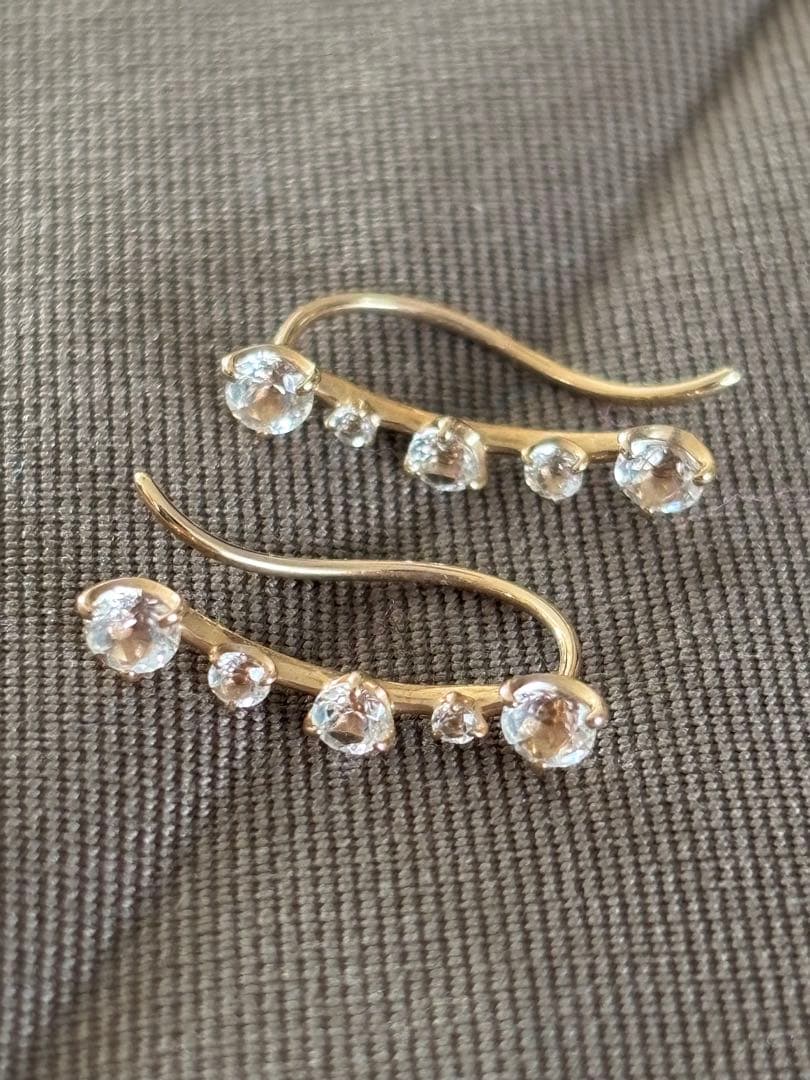 スタージュエリー K10 ジルコニア ピアス（両耳）