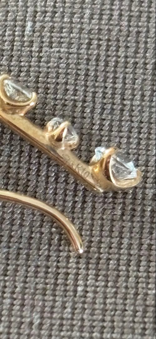 スタージュエリー K10 ジルコニア ピアス（両耳）