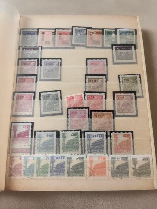 ボストークアルバムに入りきらなかった400数十枚です