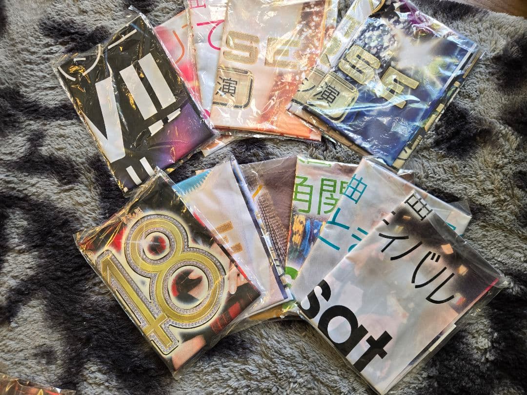 希少品　初代パチンコAKB48 幟フルセット(未開封12枚+中古1)＋ボード7枚