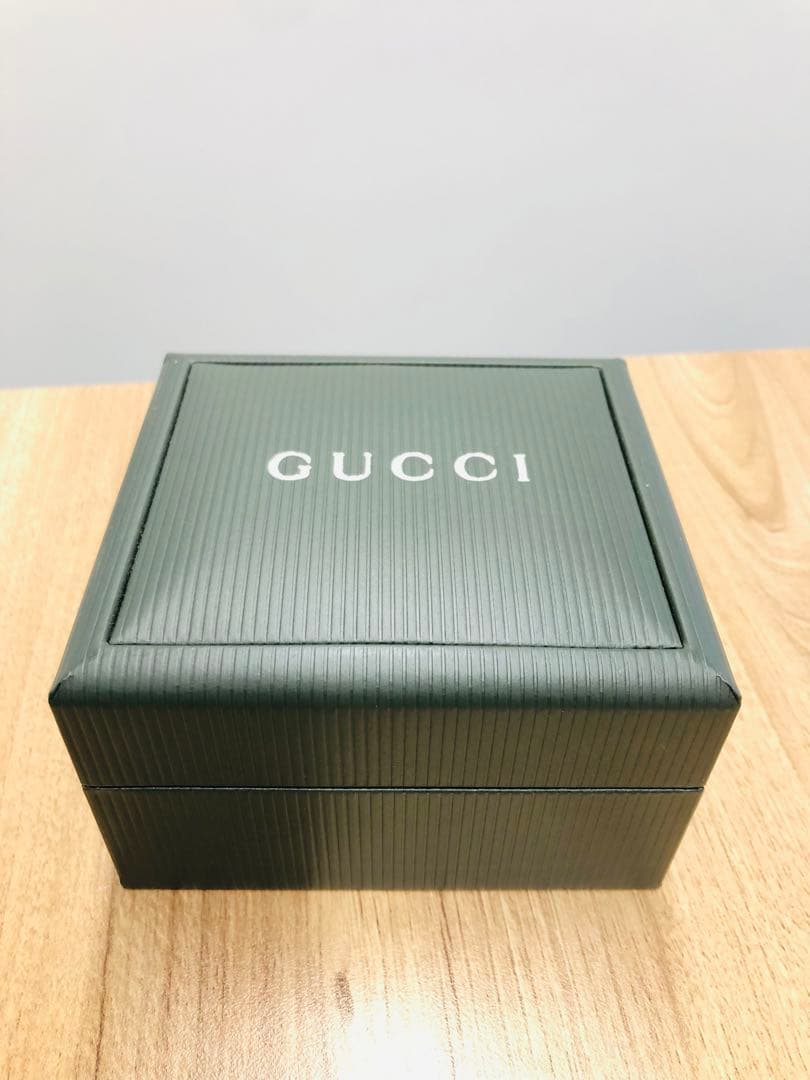 極美品！ グッチ GUCCI 6400L 腕時計 シルバー 箱付き