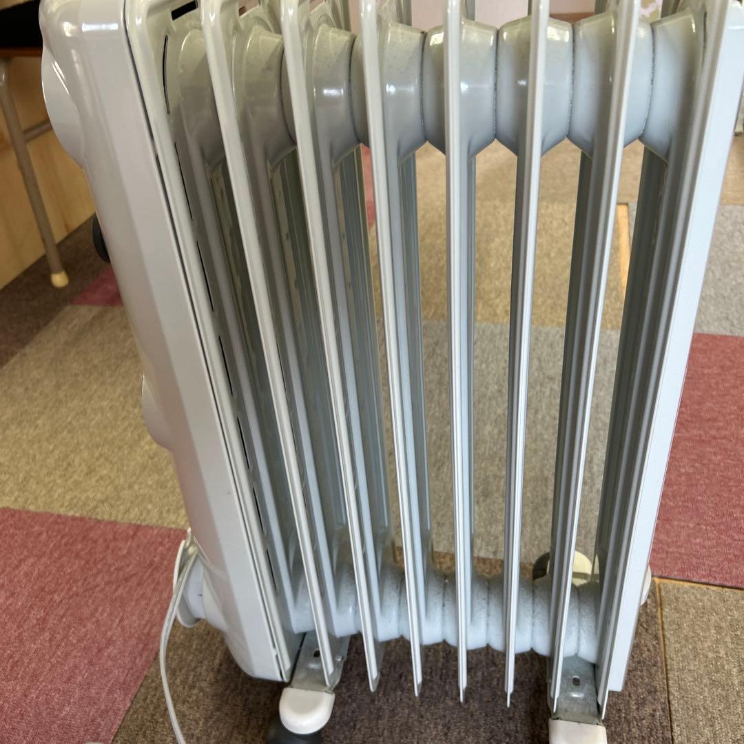 DeLonghi オイルヒーター タワー型 500W