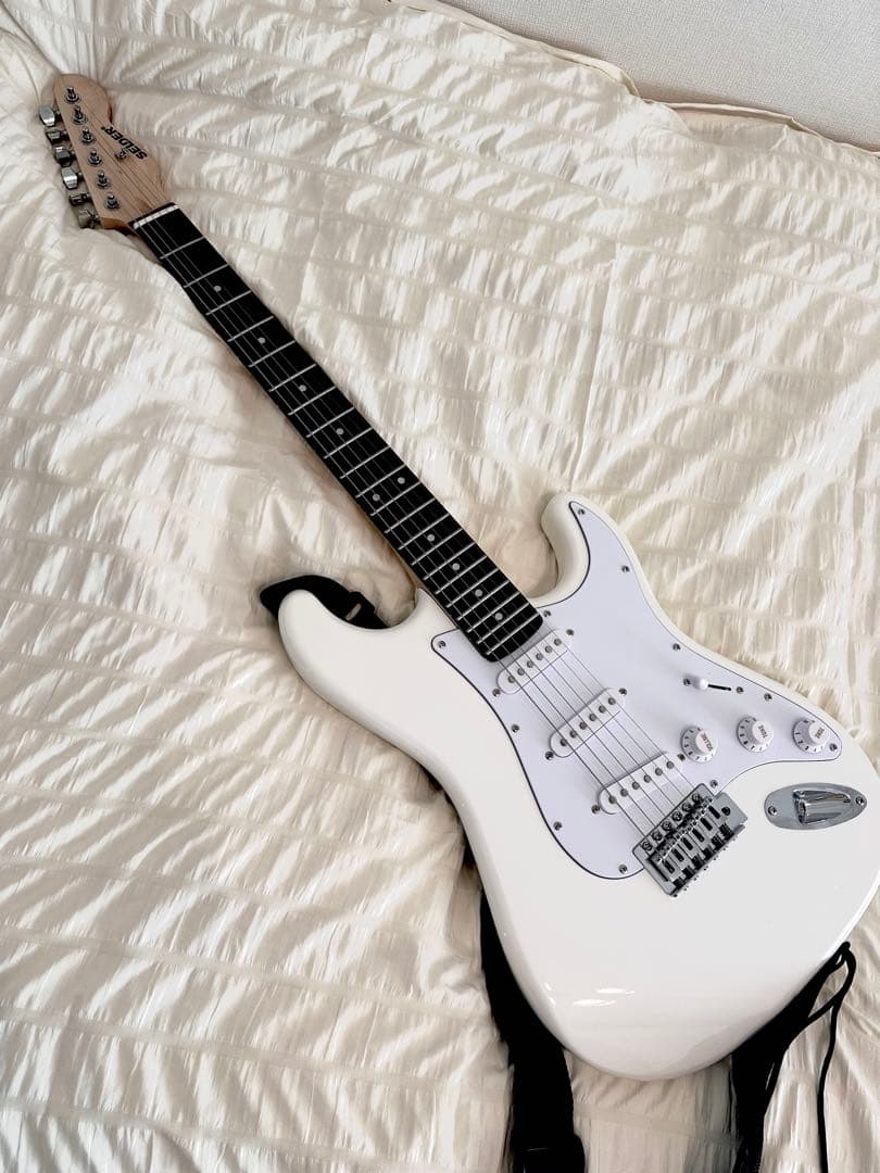 SELDER ホワイト エレキギター