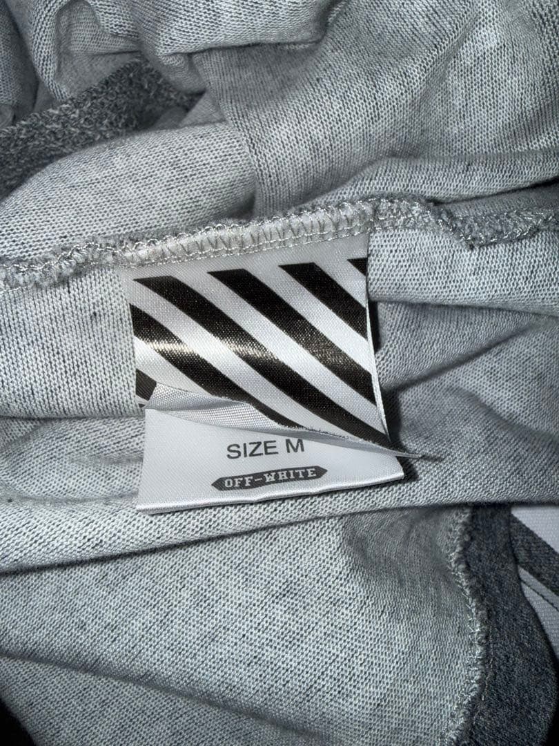 【Justin Bieber着用】 OFF-WHITE 15AW 3DロゴロンT