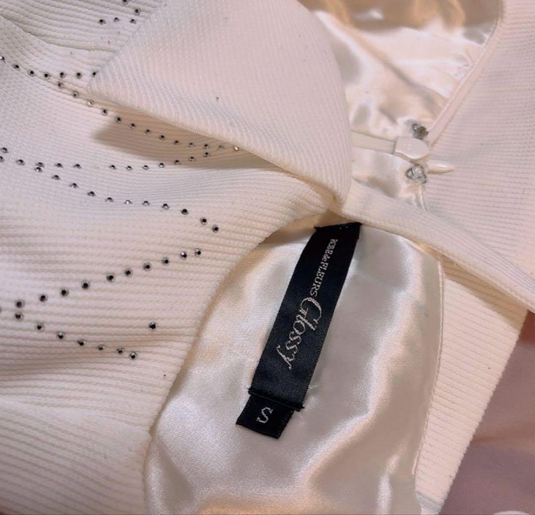 ローブドフルール グロッシー ホワイト