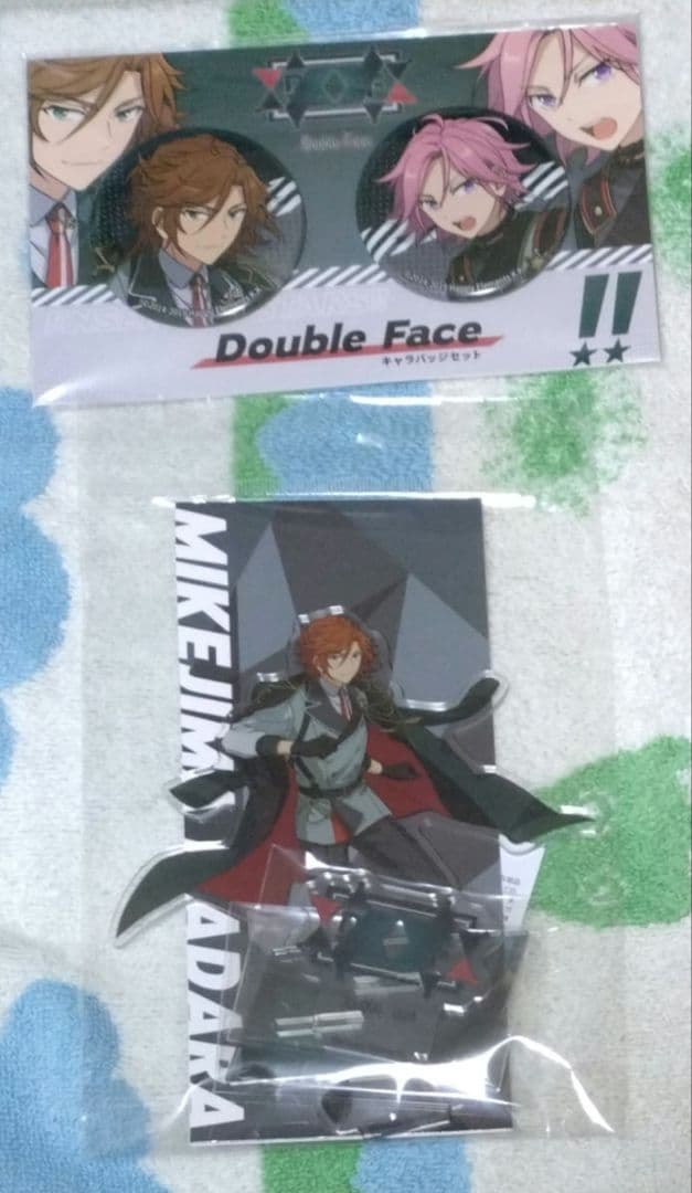 あんさんぶるスターズ　Double Face　アクリルスタンド缶バッジ2点セット