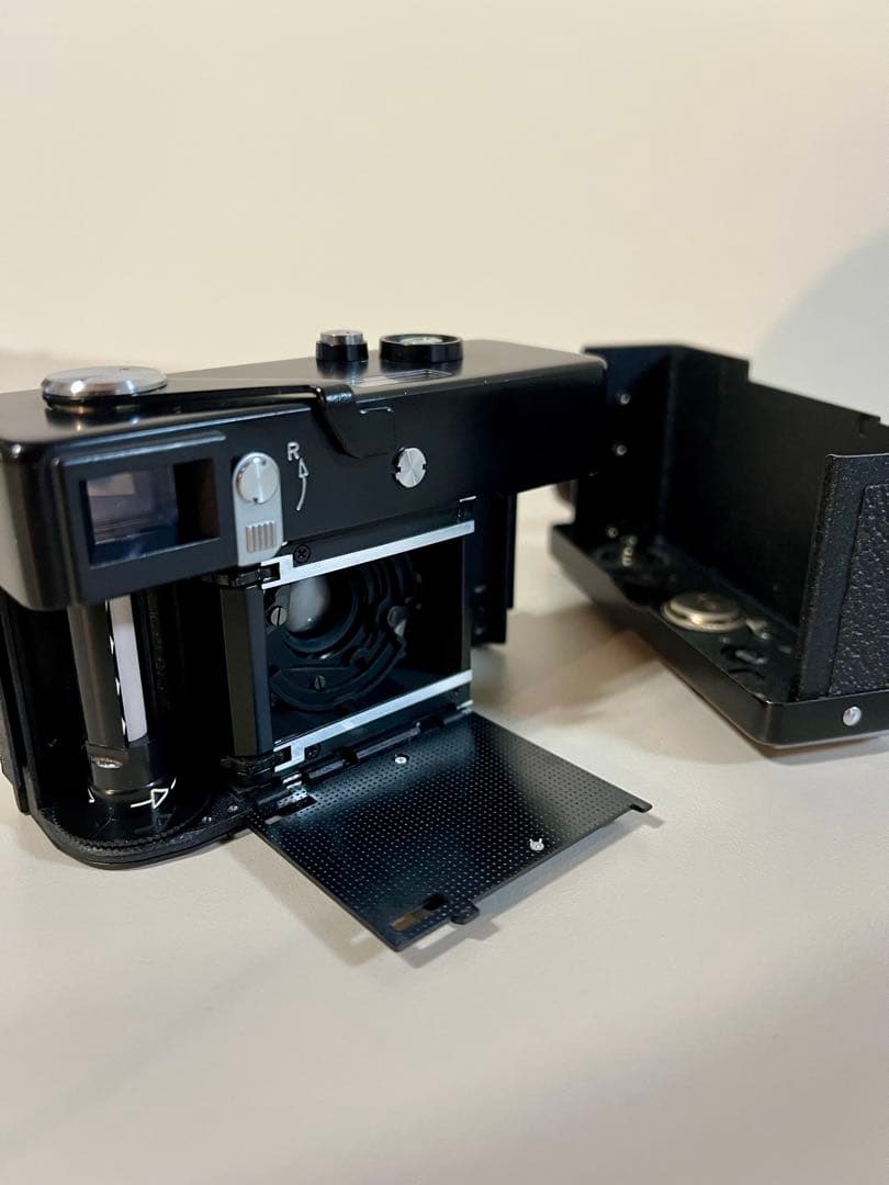 ローライ Rollei 35 S Black フィルムカメラ　フラッシュ付き