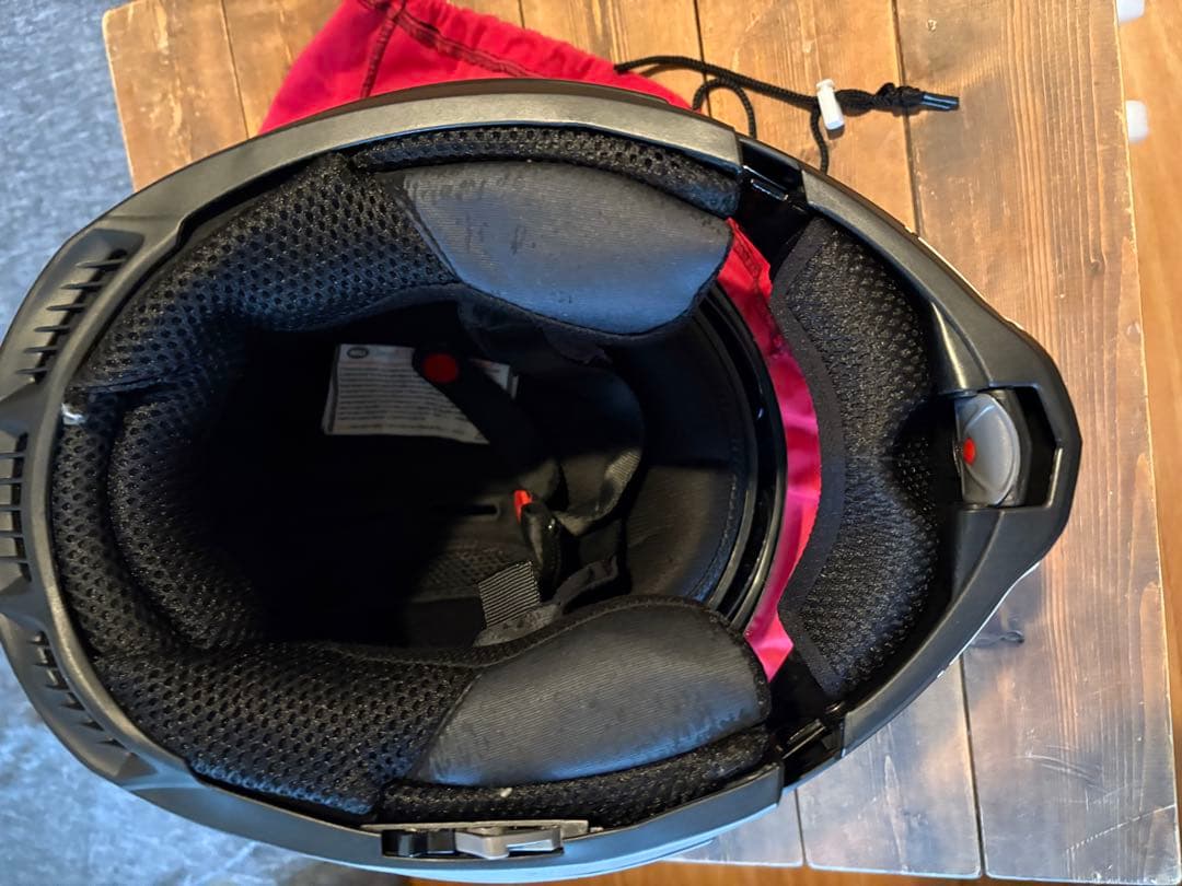 bell リボルバーエボ　ホワイト/ブラック