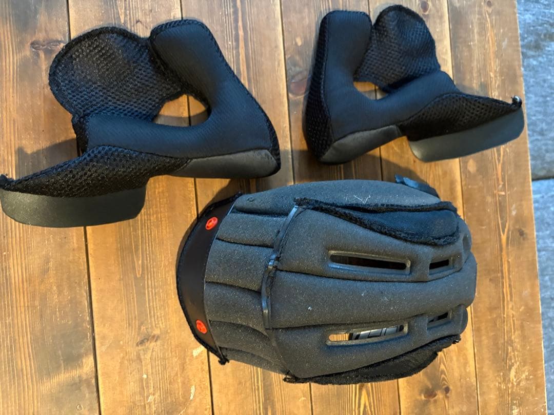 bell リボルバーエボ　ホワイト/ブラック