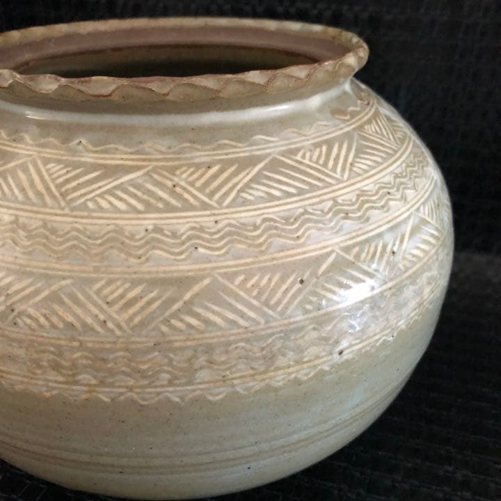 美しい古美術品◼️蔵から出てきた美しい謎の紋様が刻まれた壺、壷、花道具