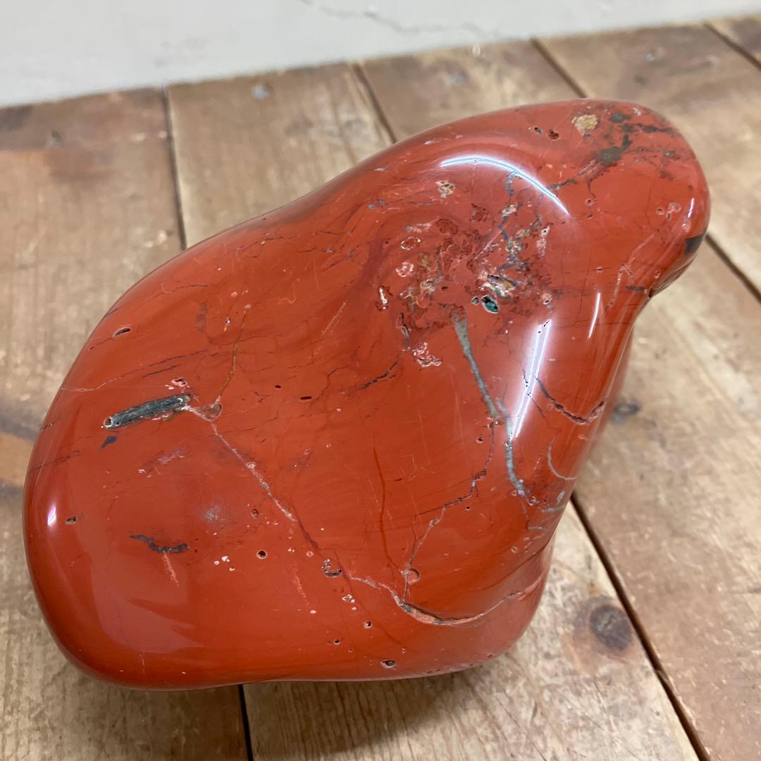 E-4 昭和レトロ 鑑賞石 赤石 飾り石 碧玉 磨き石 台座付き 石 ストーン