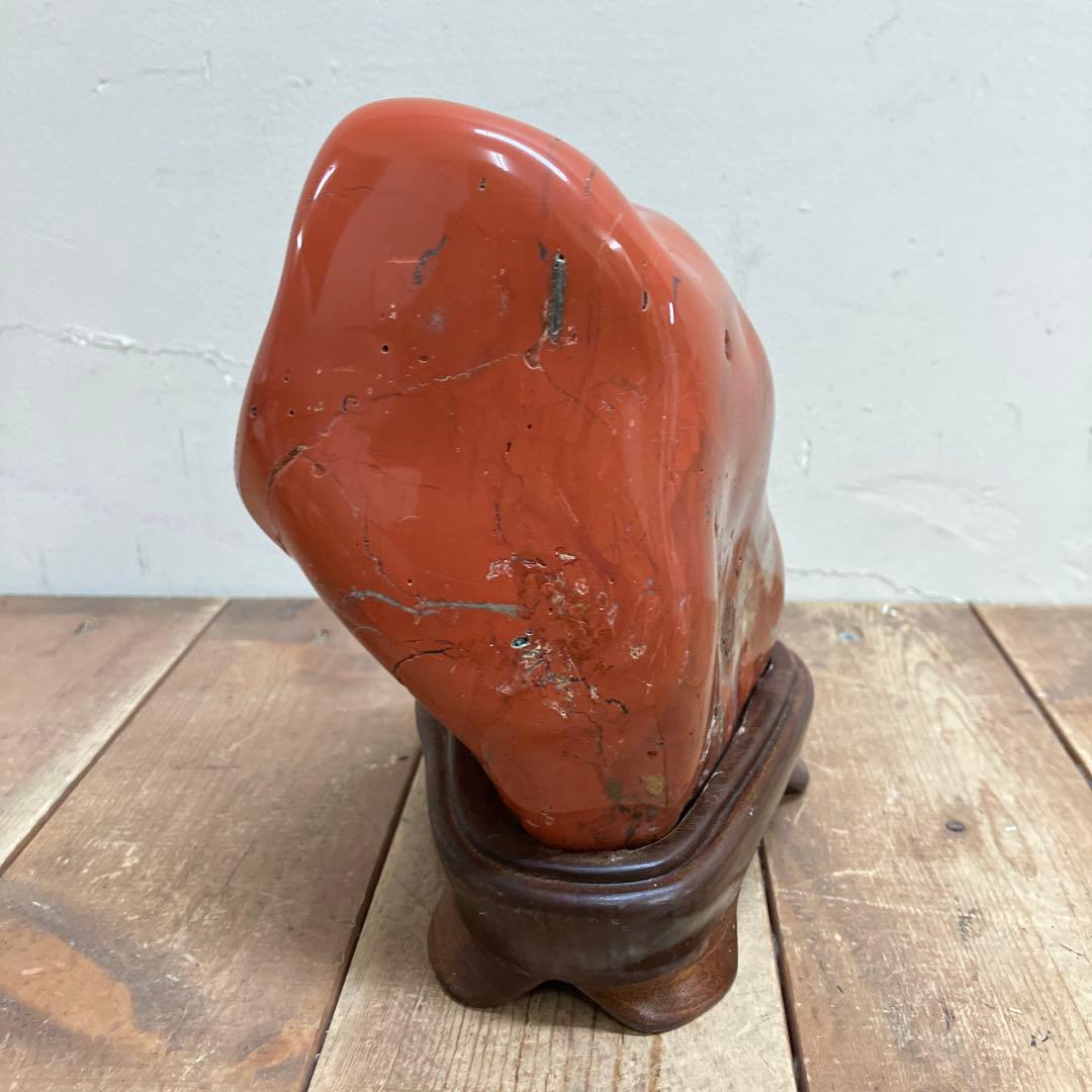 E-4 昭和レトロ 鑑賞石 赤石 飾り石 碧玉 磨き石 台座付き 石 ストーン