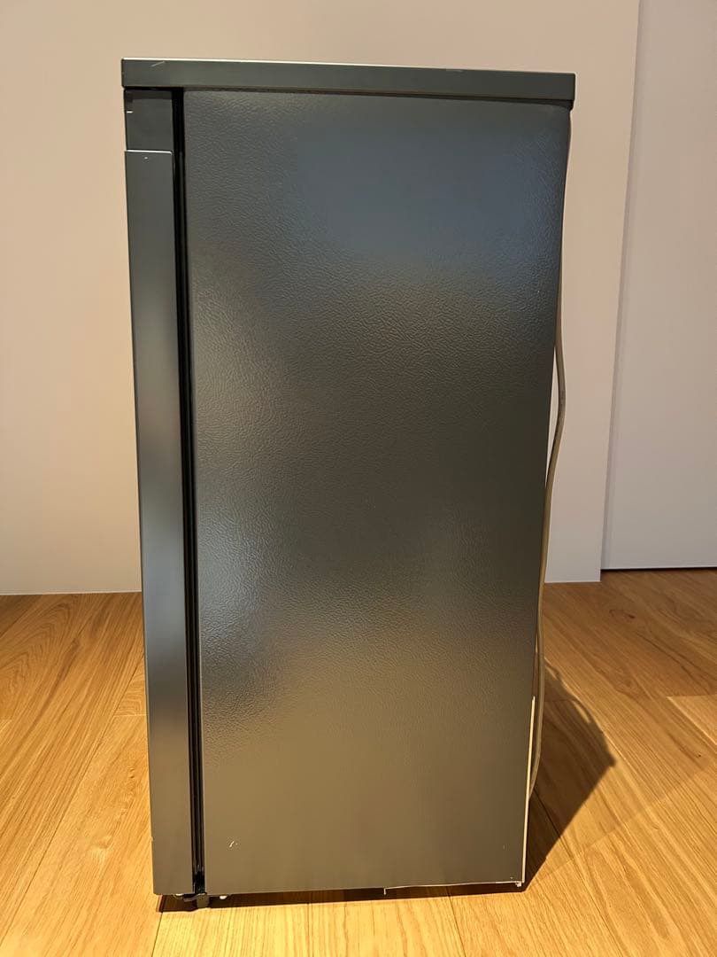 IRIS OHYAMA冷蔵庫 IRSN-7A-B ブラック 66L 2024年製