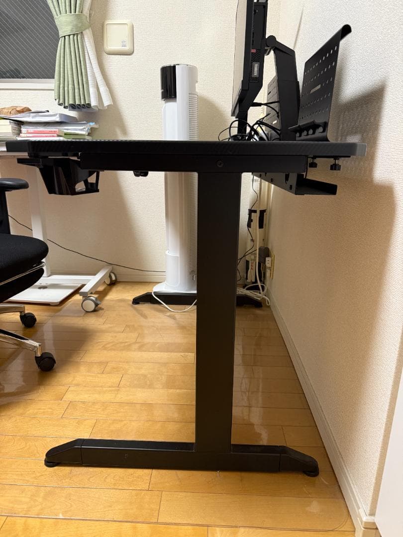 ニトリ　ゲーミングデスク　(GM002 118 WH)