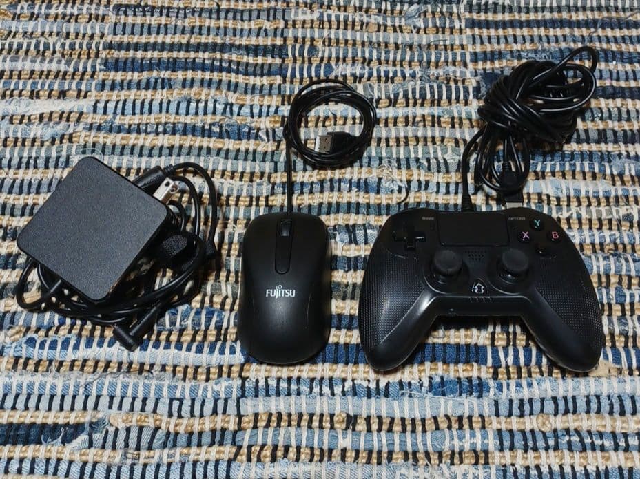 Lenovo ノートパソコン　(初期化状態)