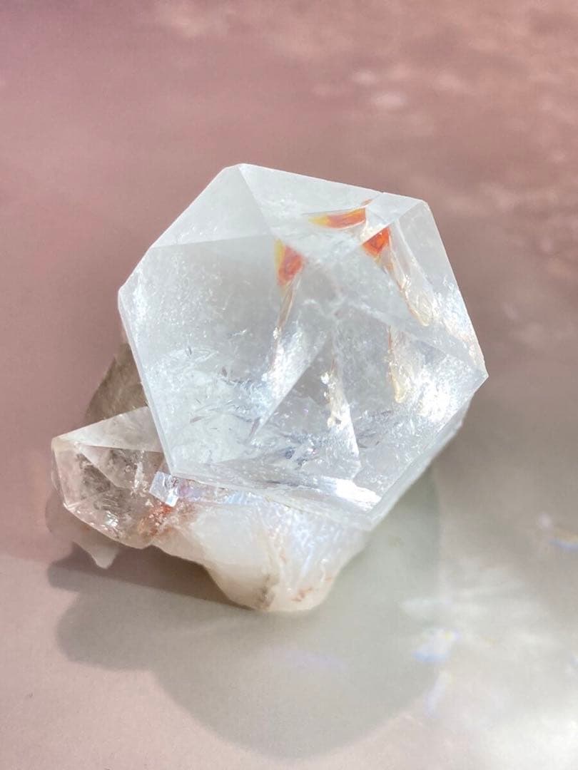 炎の精霊ঌ 　アンフィボールインクォーツ✨　クラスター　原石　クリスタル　水晶