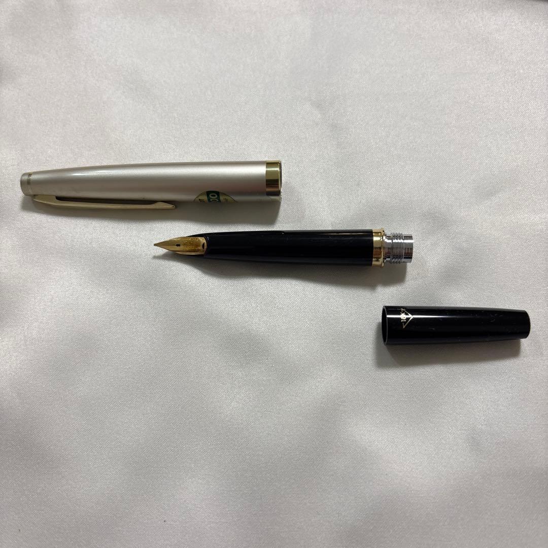 PILOT '70s新品 Elite 万年筆 18Kレトロ