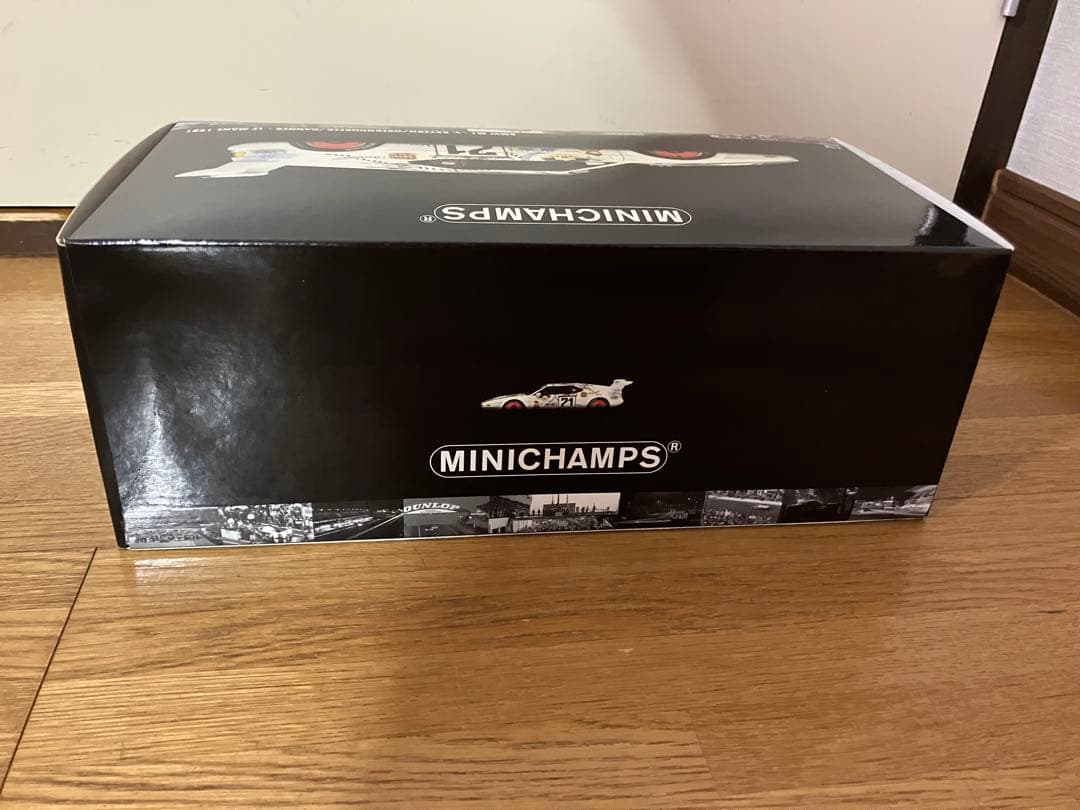 未開封 1/18 BMW M1 Le Mans ‘81 Bayern #71