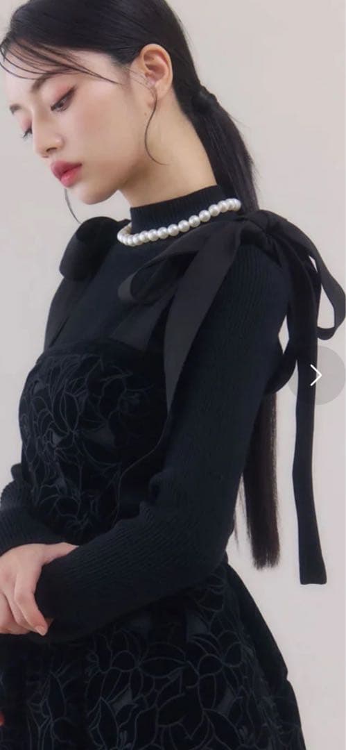 値下げeimy 刺繍パーティードレス ブラック　タグ付き未使用ベロアドレスワンピ