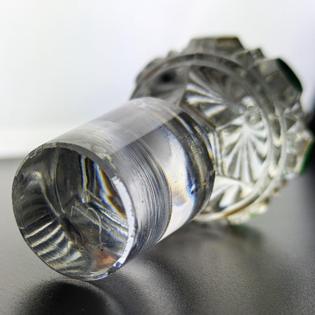 オールドバカラ ディアマン 18㎝ 大型香水瓶 グリーン＆金彩 BACCARAT