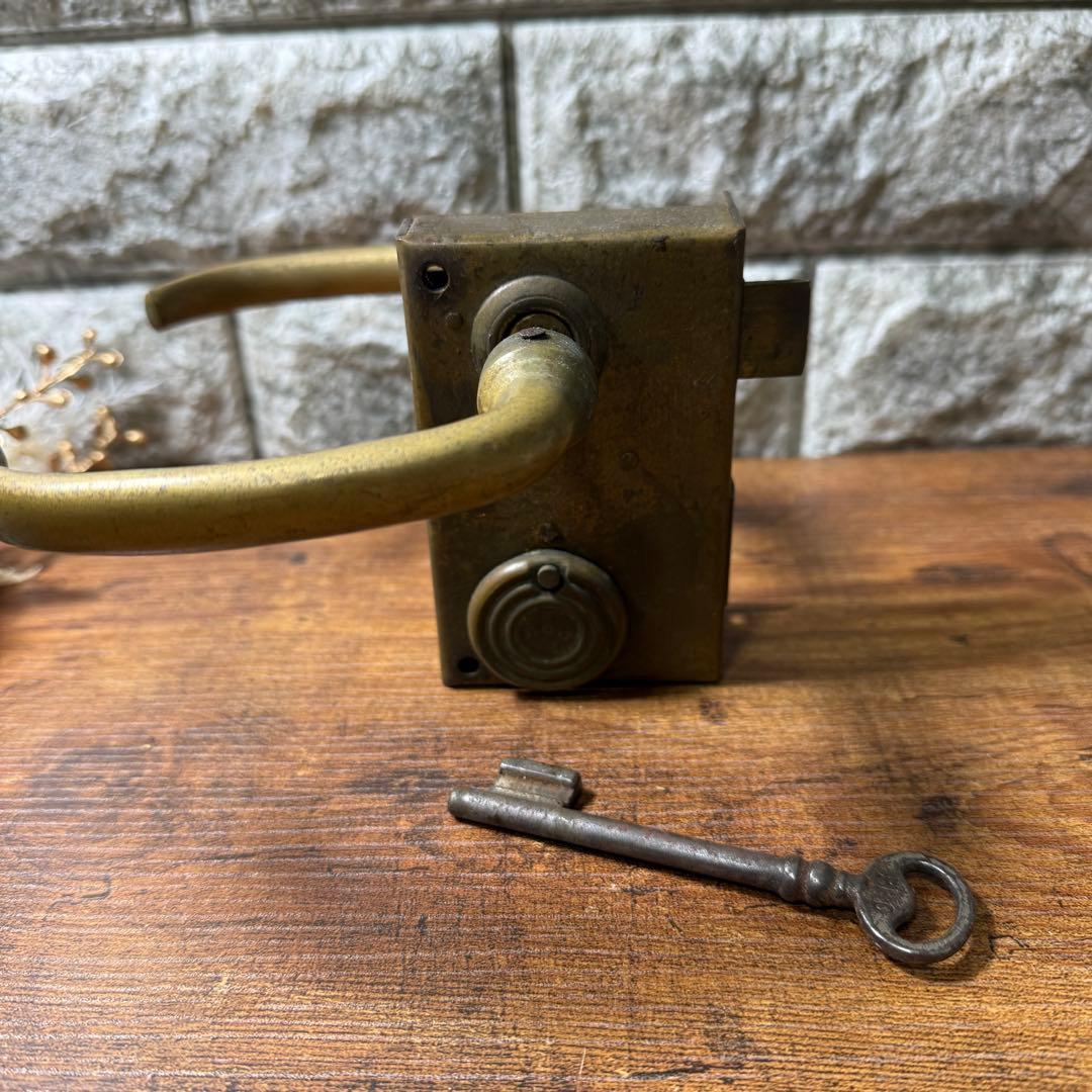 フランス アンティーク ヴィンテージ 鍵付き 真鍮製 ドアノブ