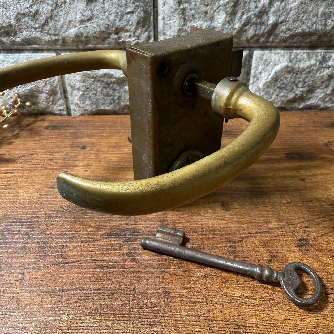 フランス アンティーク ヴィンテージ 鍵付き 真鍮製 ドアノブ