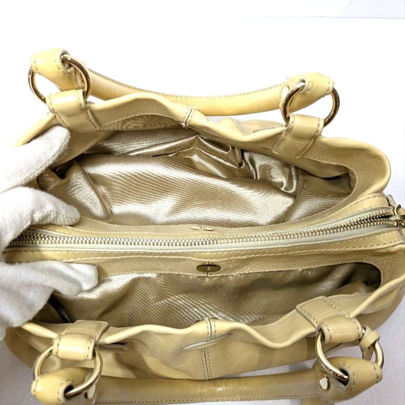 TOD'S　トッズ　ハンドバッグ　ベージュ　レザー　日本限定　希少　大幅値下げ