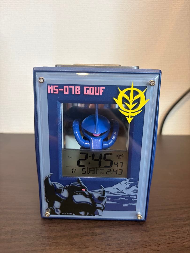 ガンダム　シャア専用ザク　グフ　ドム　目覚まし時計3点セット