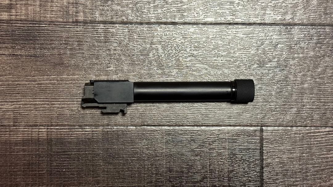 o*5様 ™️GBB Glock19 Gen3 カスタムアウターバレル付き