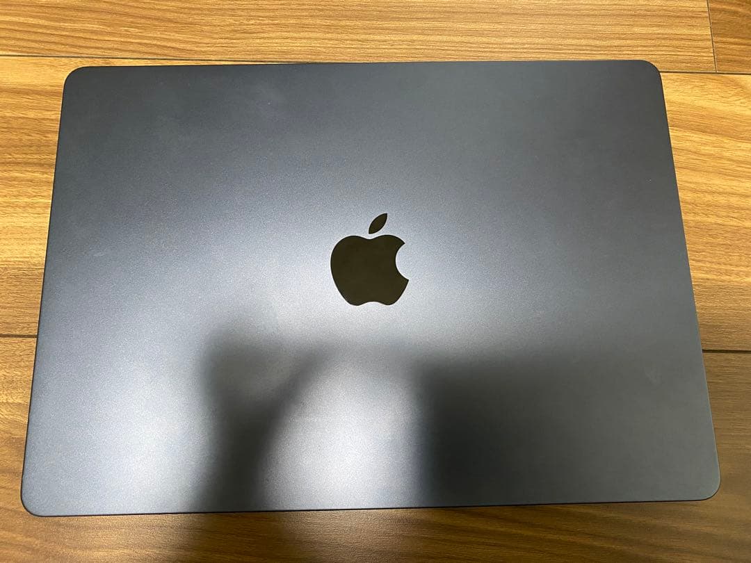 Apple MacBook Air (M3, 8GB, 256GB SSD）