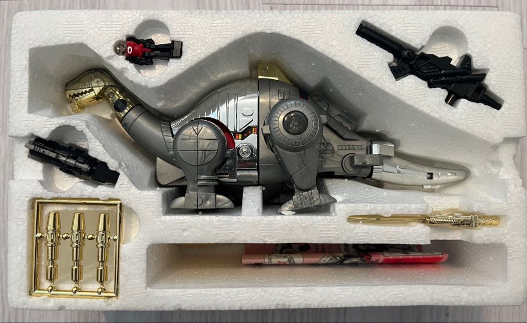 タカラ　ダイアクロン　恐竜ロボ　ブロントザウルス