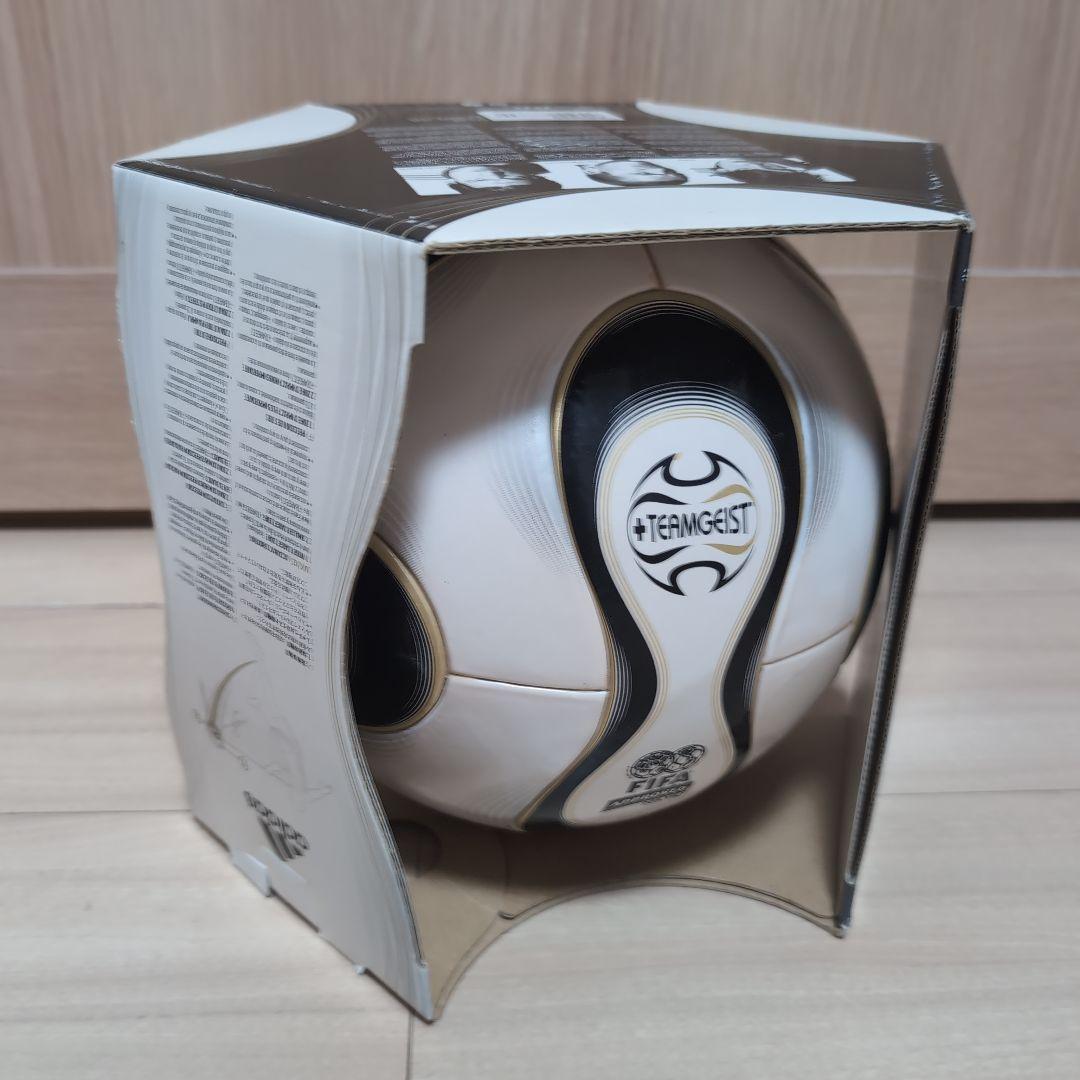 未使用　adidas TEAMGEIST 2006年 ドイツワールドカップ公式球