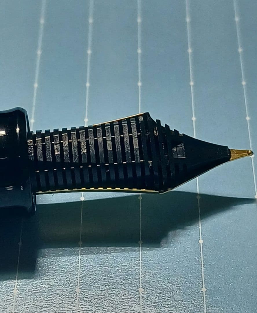 セーラー万年筆 キングプロフィット エボナイト 万年筆 M 完品