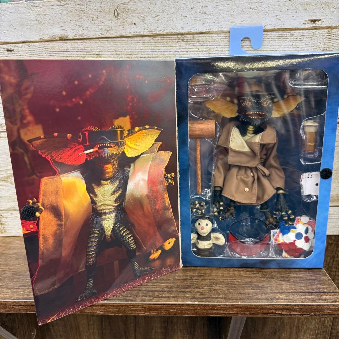 Ultimate Flasher Gremlin フィギュア