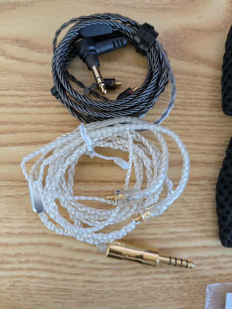 イヤホン Campfire Audio Andromeda ( CAM-4808 )